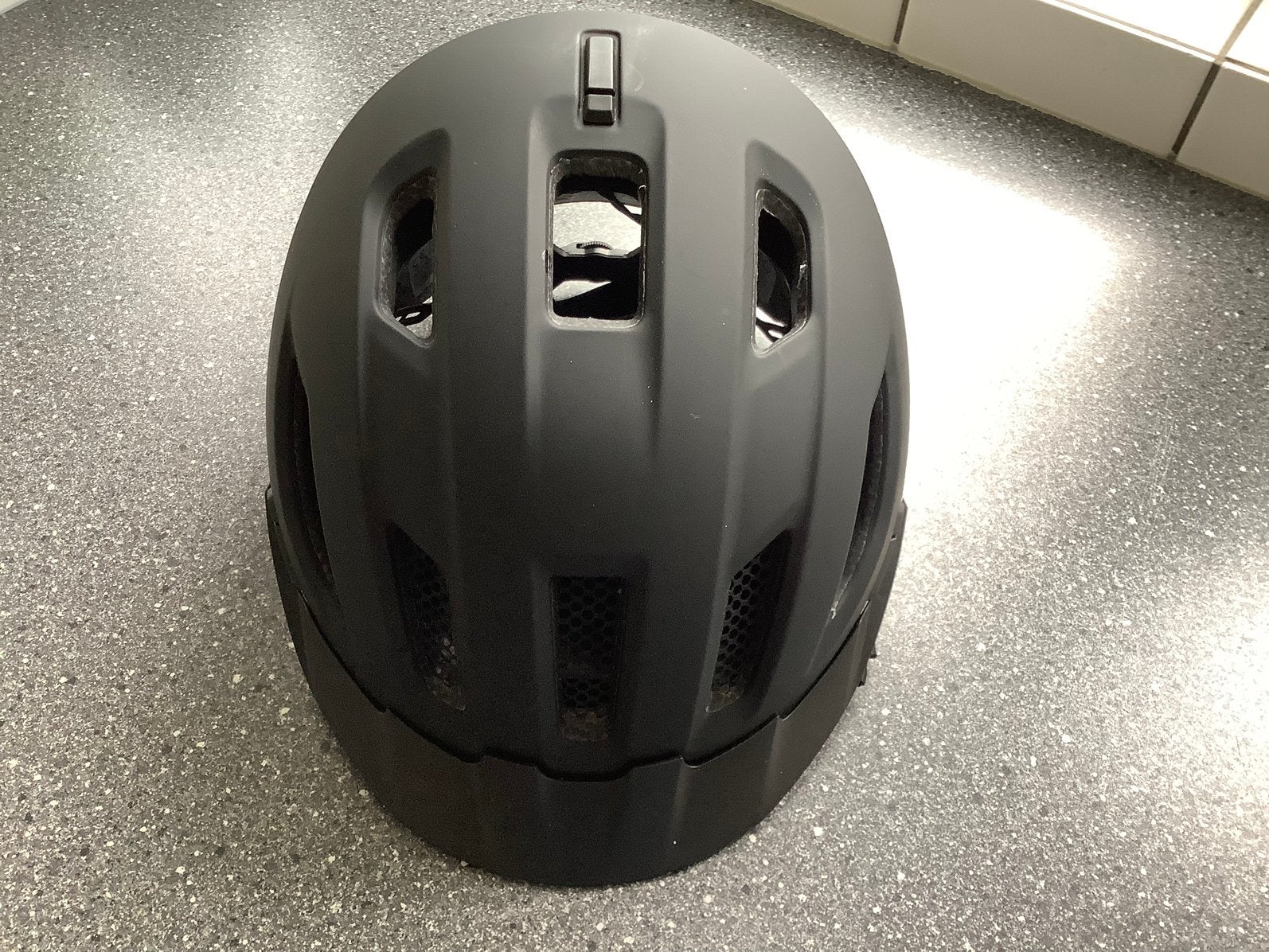 Fietshelm Abus NIEUW, Fietsen en Brommers, Fietsaccessoires | Fietshelmen, Nieuw, Heer of Dame, L, Ophalen of Verzenden