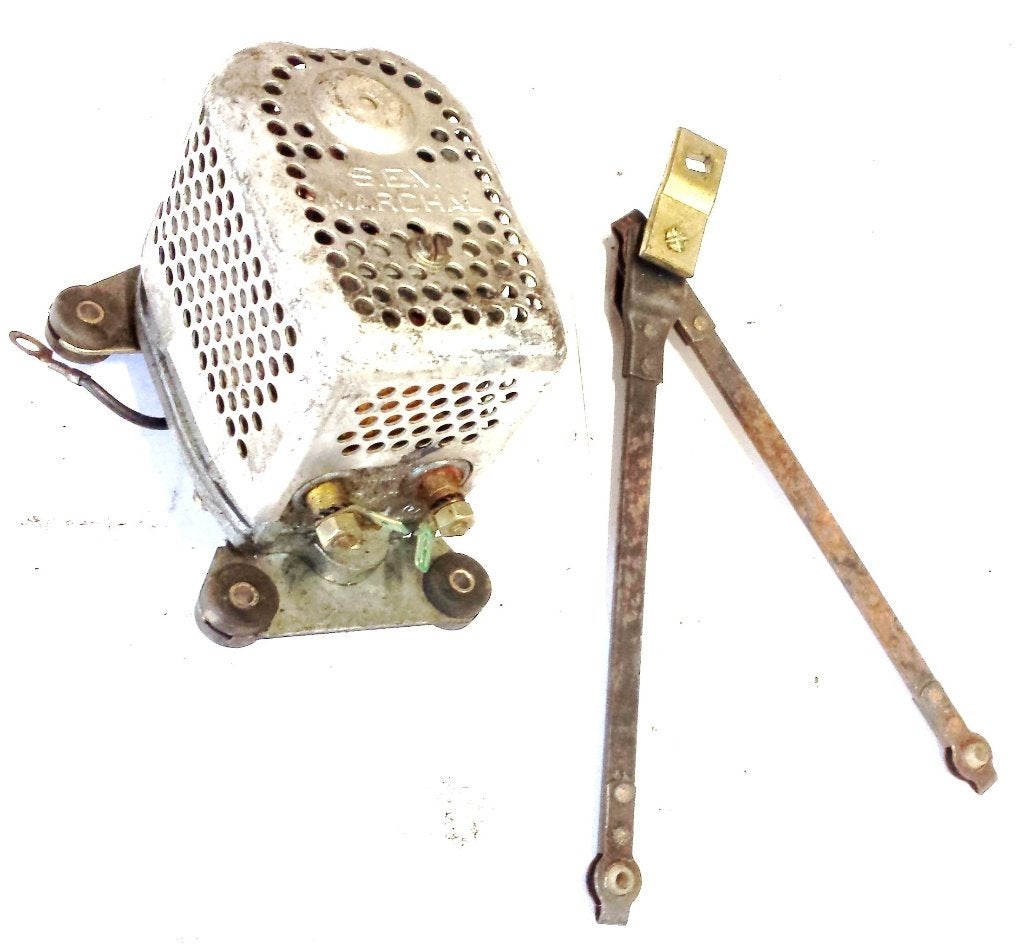 Ruitenwissermotor en nog paar items van oude RenaultR12 auto, Ophalen of Verzenden