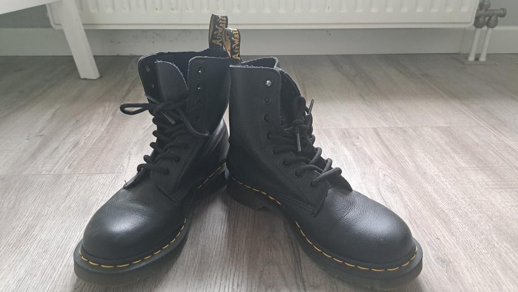 Dr. Martens 1460 Pascal Virginia Leer Laarzen Maat 40, Zwart, Lage of Enkellaarzen, Ophalen of Verzenden, Dr. Martens