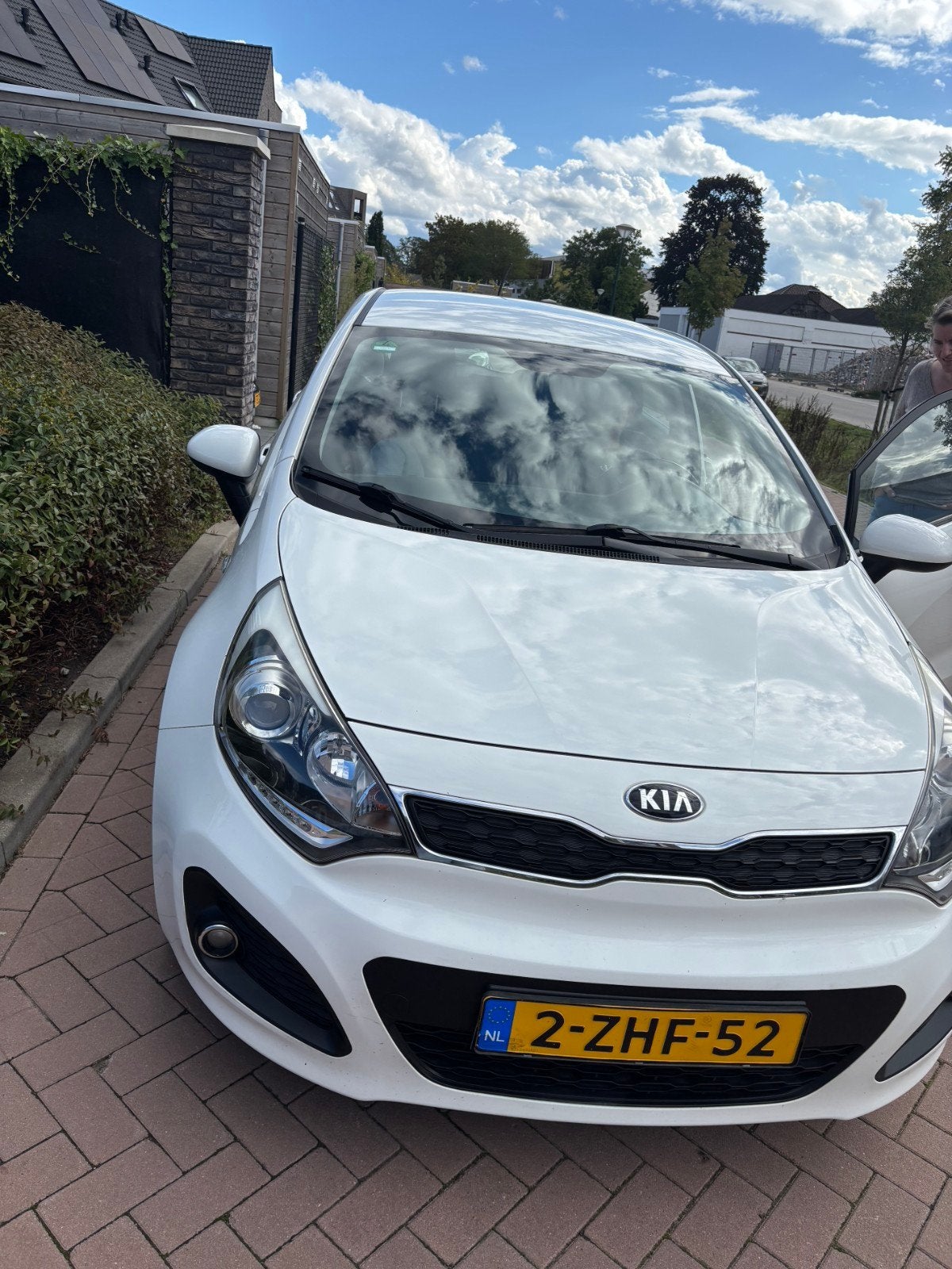 Kia Rio 1.2 I 5DRS 2015 Wit, 1027 kg, 450 kg, 40 €/maand, 4 cilinders
