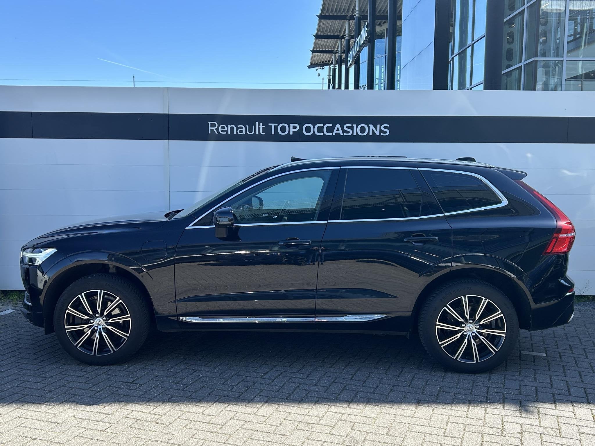 Foto 16 van Volvo XC60 2.0 T8 Twin Engine AWD Inscription | Panoramadak
