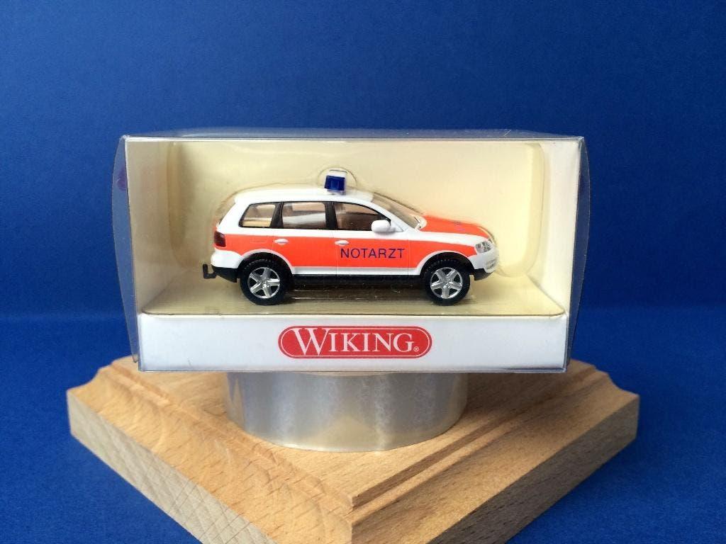 wiking	710931	VW Touareg Notarzt 	1/87 h0, Verzenden, Nieuw, Auto, Wiking
