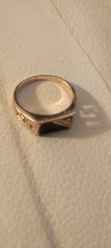 Goudkleurige ring heren, Sieraden, Tassen en Uiterlijk, Ringen, 20 of groter, Verzenden, Heer, Zo goed als nieuw