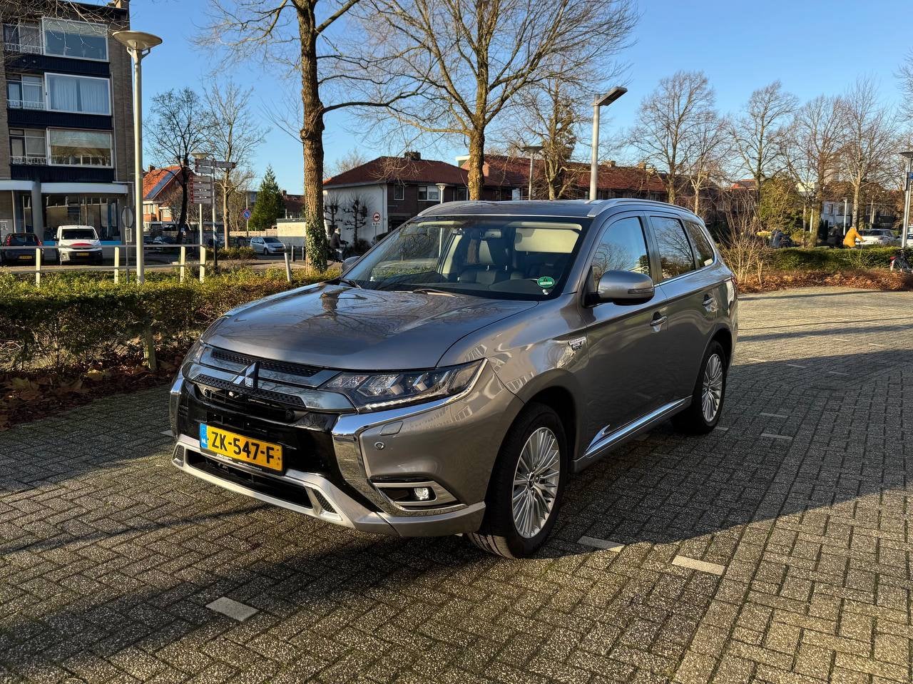 Mitsubishi Outlander 2.4 Phev 240pk 4WD Aut 2019, Auto's, Automaat, Outlander, 4 cilinders, Bedrijf