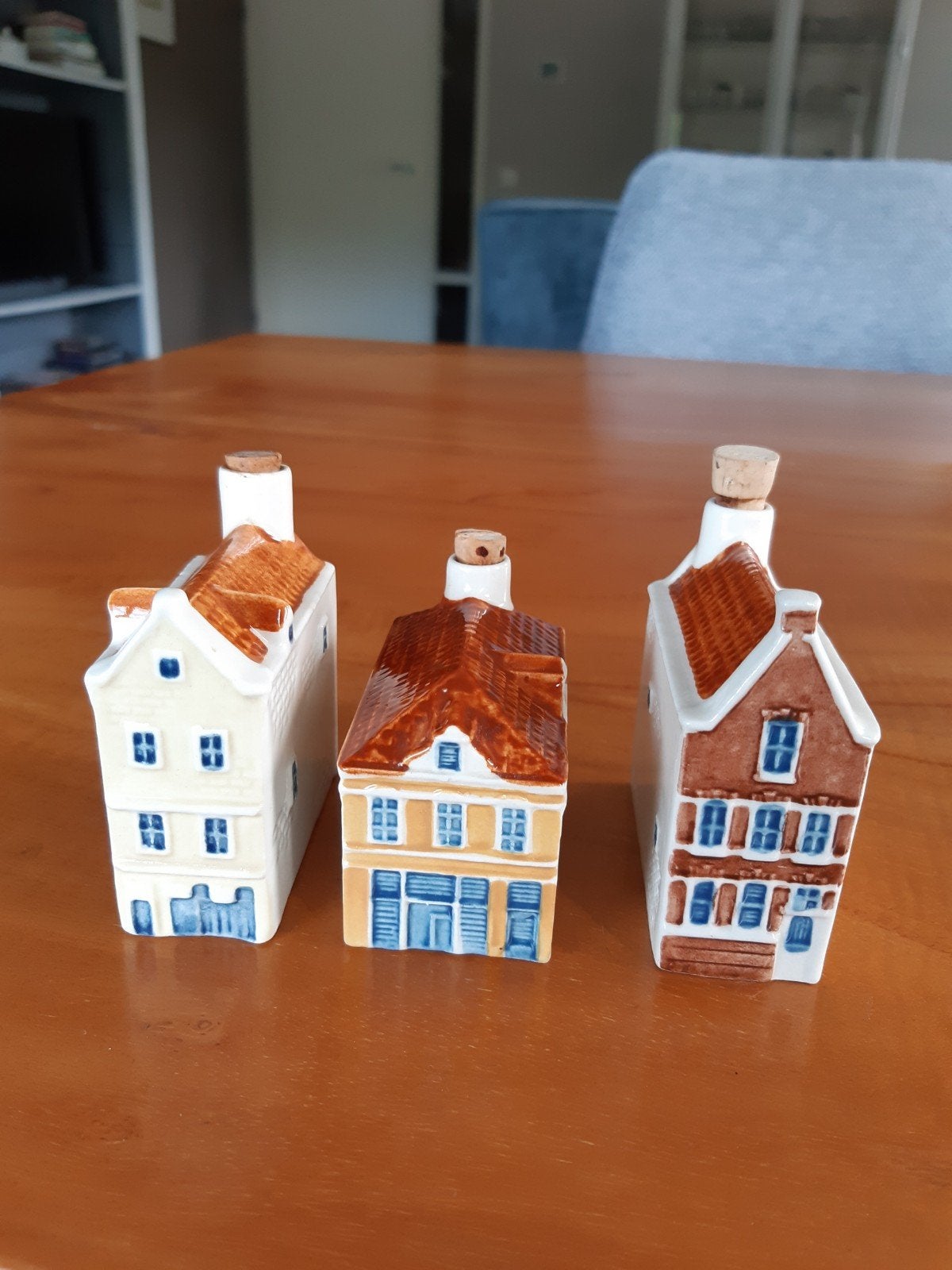 3 Gekleurde Huisjes van Curaçao 100/% gaaf ., Ophalen of Verzenden, Zo goed als nieuw, Paleis of Waag