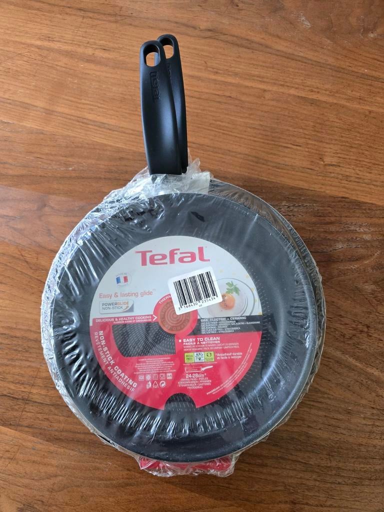 Tefal Koekenpan 28 en 24cm - Nieuw in verpakking, Keramische plaat, Ophalen of Verzenden, Koekenpan of Braadpan, Nieuw