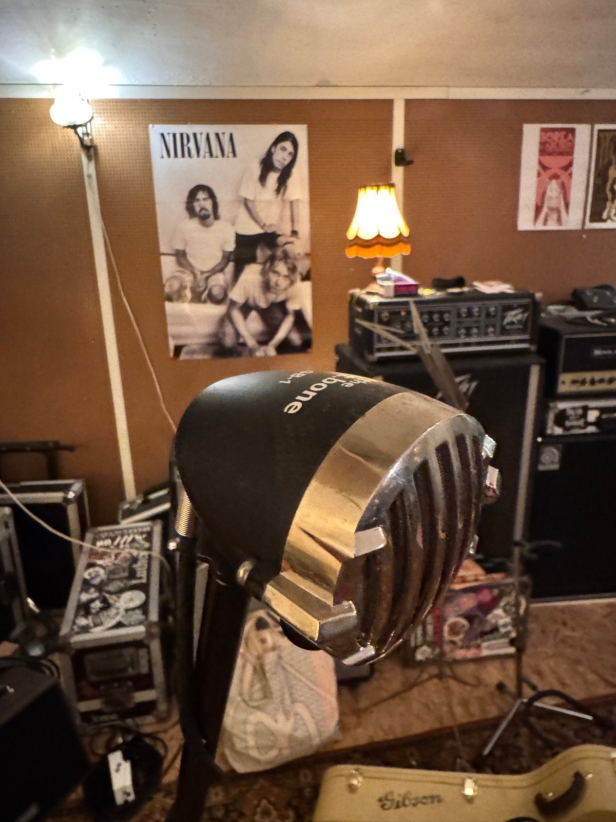 The t.bone GB-1 bullet microfoon met Innox standaard, Muziek en Instrumenten, Microfoons, Ophalen of Verzenden, Zo goed als nieuw
