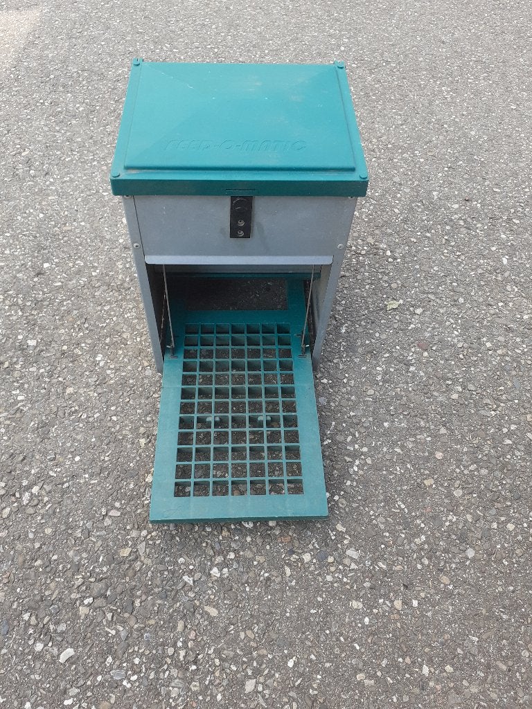 voerautomaat voor kippen, Dieren en Toebehoren, Ophalen, Gebruikt
