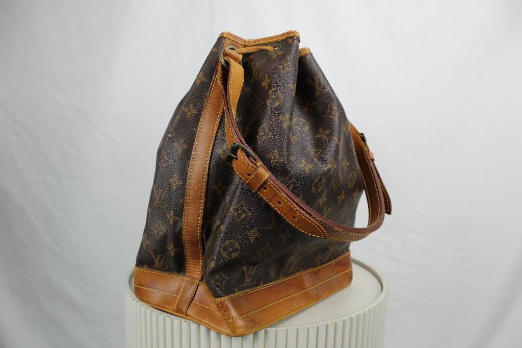 Louis Vuitton Noe - 1113, Sieraden, Tassen en Uiterlijk, Gebruikt, Bruin, Ophalen of Verzenden, Lv