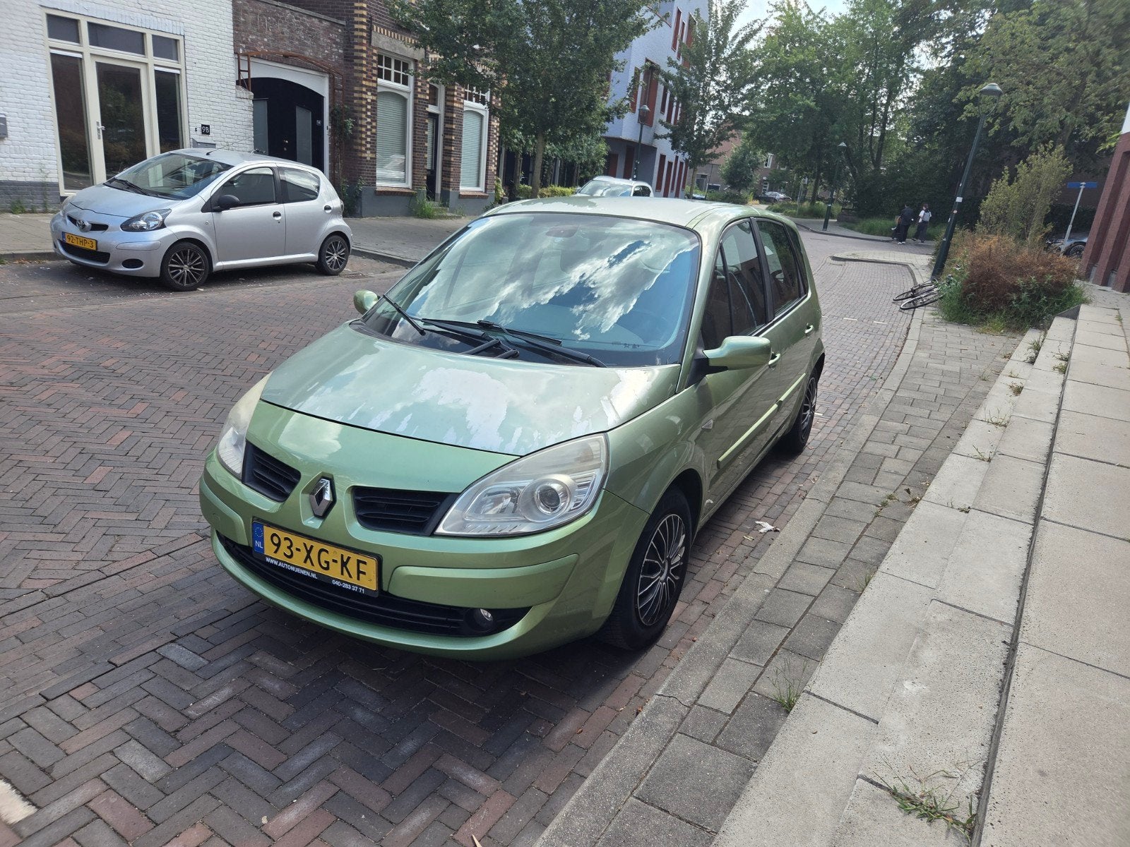 Renault Scénic 1.6 16V 82KW E4 2007 Groen, 1295 kg, 4 cilinders, Origineel Nederlands, Particulier