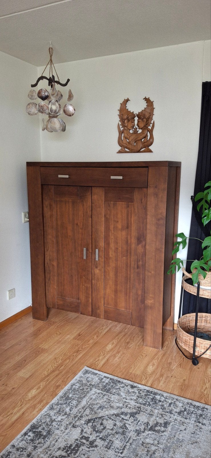Luxe Goossens meidenkast- massief walnoot (Hotel Chique), Ophalen, Met plank(en), Gebruikt, 100 tot 150 cm