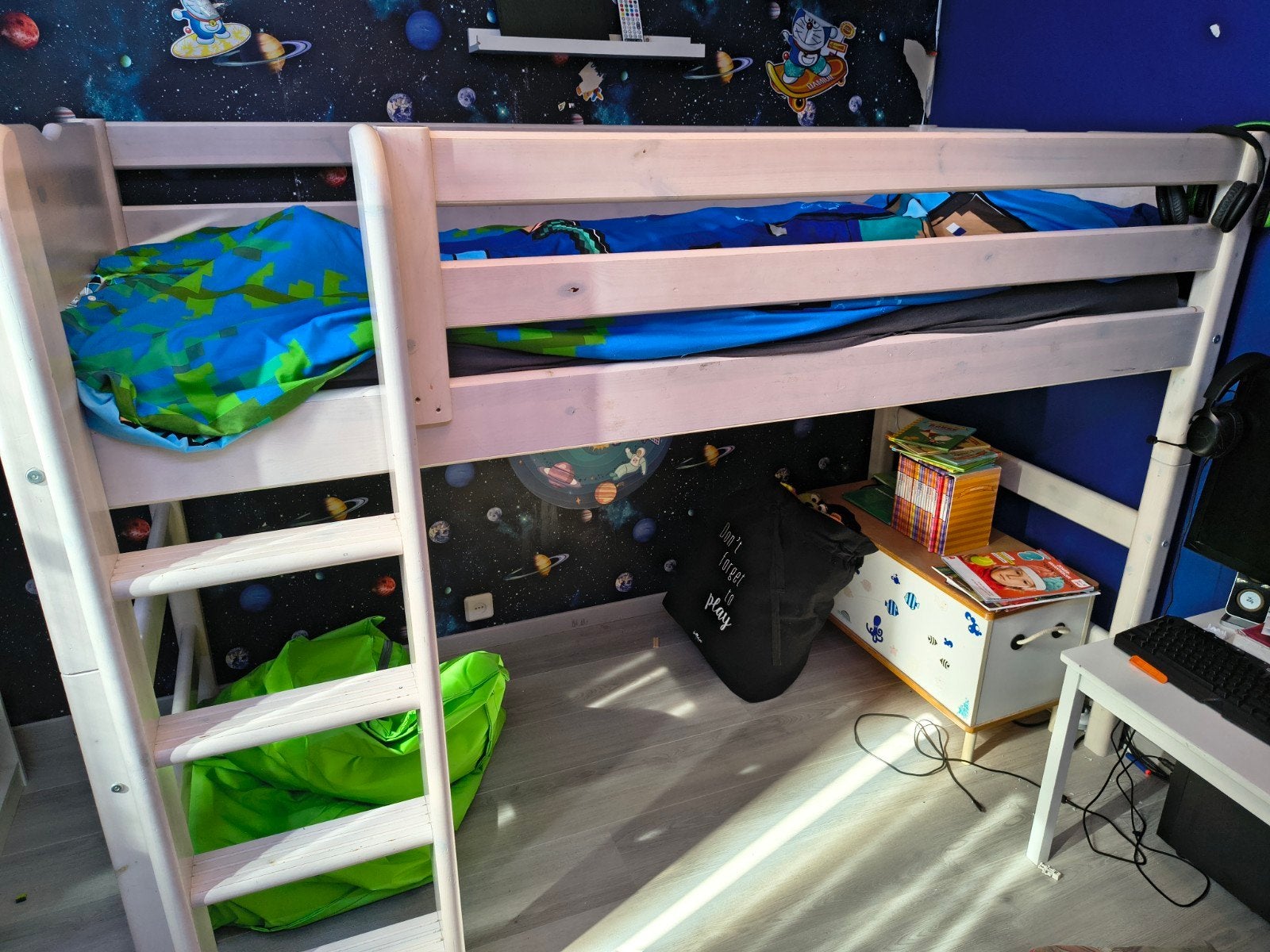 Halfhoogslaper wit met ladder - Ideaal voor kleine kamers, Ophalen, Gebruikt, 90 cm, Eenpersoons