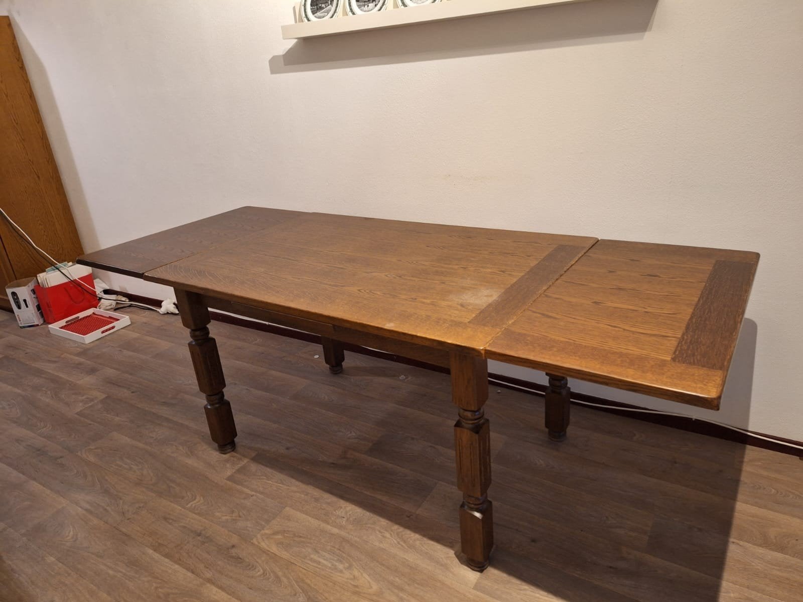 Uitschuifbare eettafel van eikenhout, Antiek en Kunst, Ophalen of Verzenden