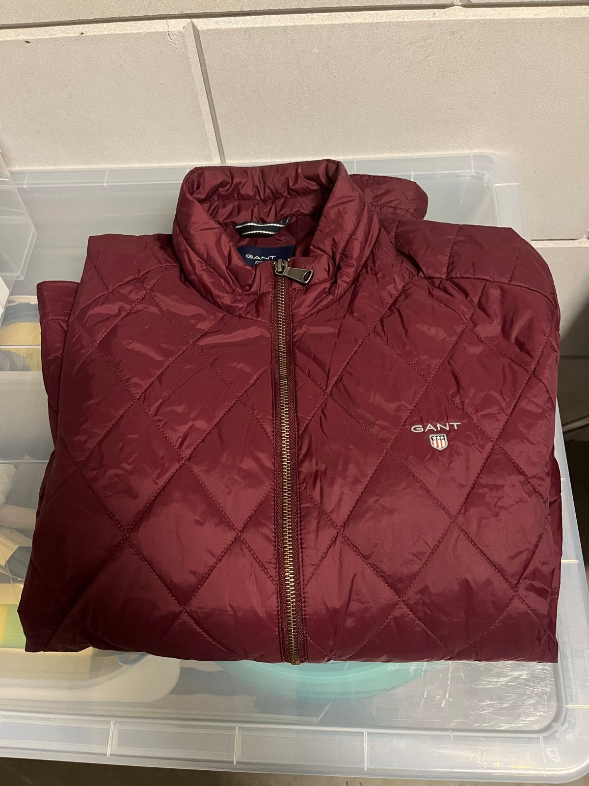 Gant gewatteerde jas - Bordeauxrood - Maat L, Kleding | Heren, Ophalen of Verzenden, Zo goed als nieuw, Maat 52/54 (L), Rood