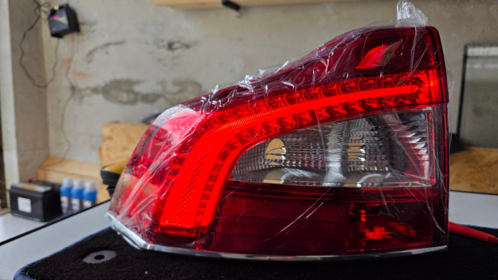LED achterlichten Volvo S80 Facelift 2014 Executive Lees, Ophalen of Verzenden, Nieuw, Volvo