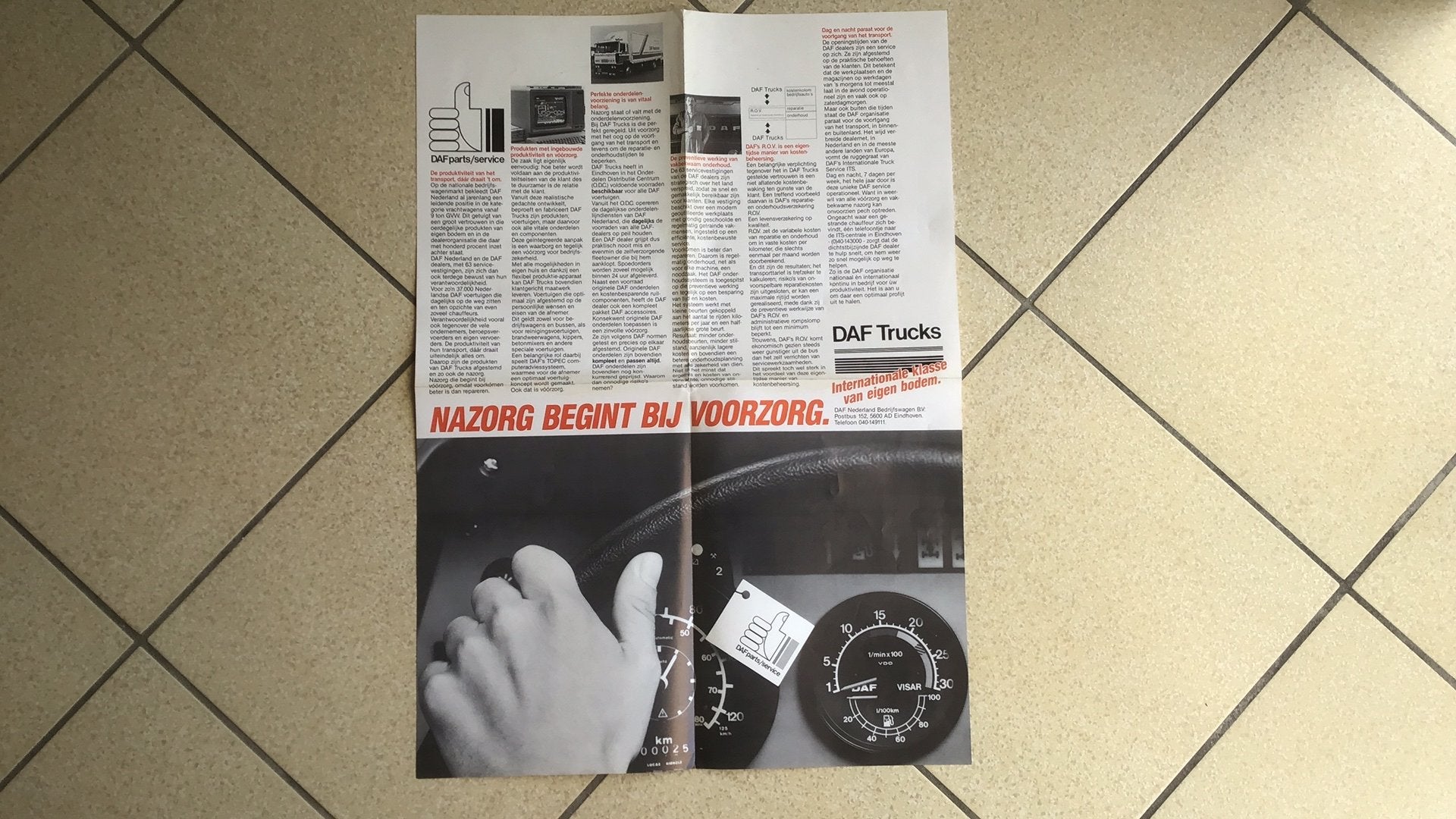 DAF POSTER AFTER SALES  PARTS/ SERVICE BEGINJAREN TACHTIG, Ophalen of Verzenden, Zo goed als nieuw, Overige merken
