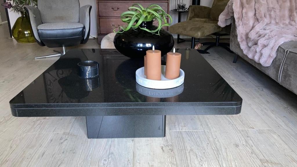 Granieten salontafel - 100x100cm, 35cm hoog, Ophalen