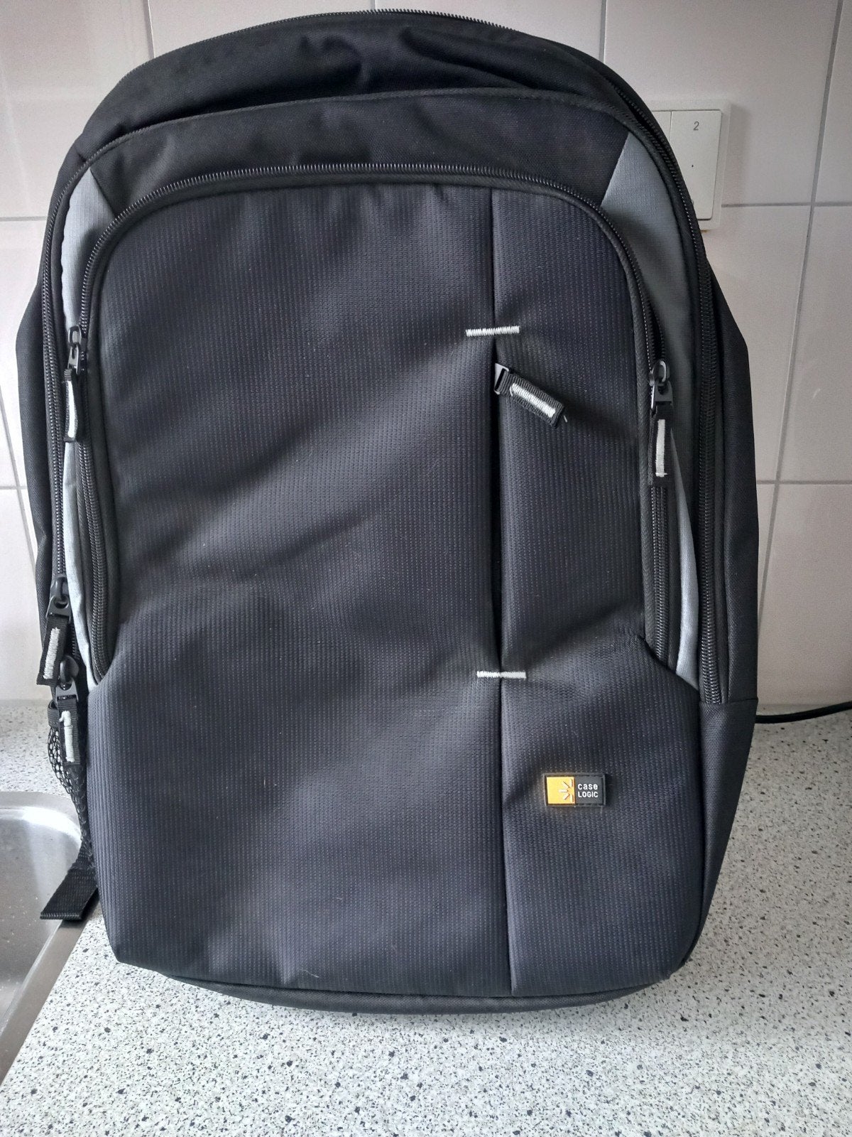 Laptoptas rugzak - Case Logic - 35x50x12 cm, 25 tot 40 cm, Nieuw, Ophalen of Verzenden, Overige merken