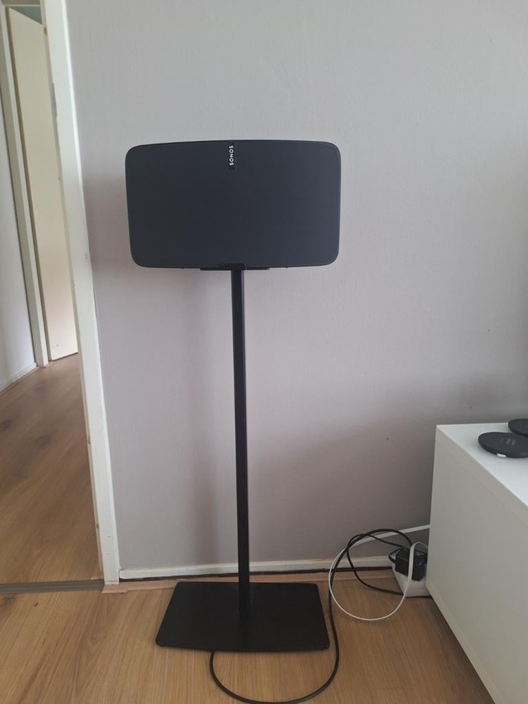 Sonos Play:5 Gen 2 (2 stuks) op standaarden, Audio, Tv en Foto, Luidsprekers, Ophalen, Zo goed als nieuw, Sonos, Minder dan 60 watt