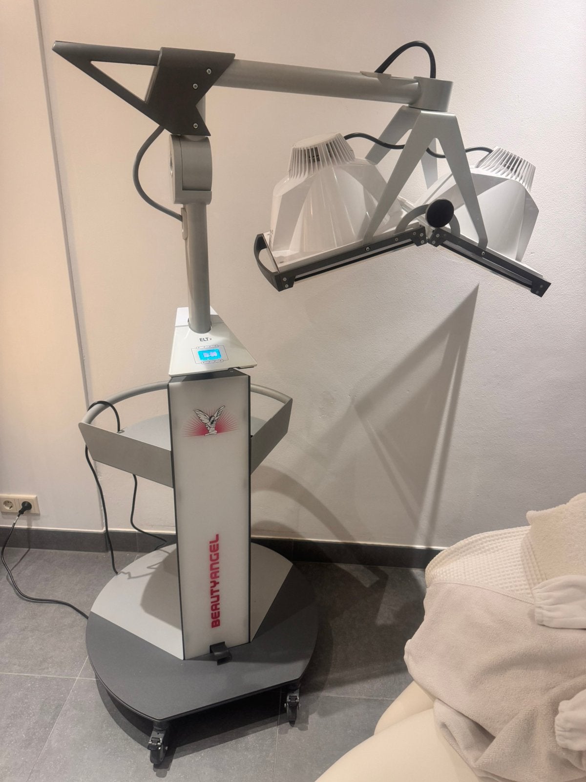 Huidverbetring beauty angel licht therapie lamp, Ophalen of Verzenden, Zo goed als nieuw, Minder dan 10 lampen