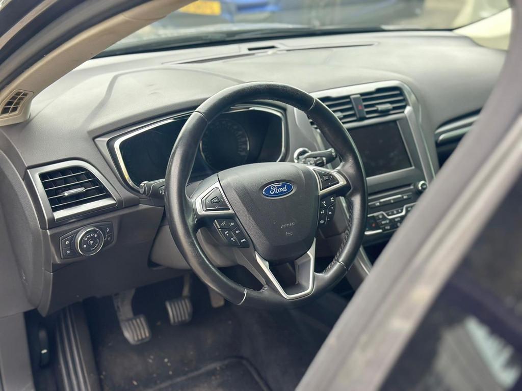 Ford Mondeo Wagon 1.5 Titanium EXPORT (Motor loopt warm), Auto's, 4 cilinders, Handgeschakeld, 161 pk, 17 km/l