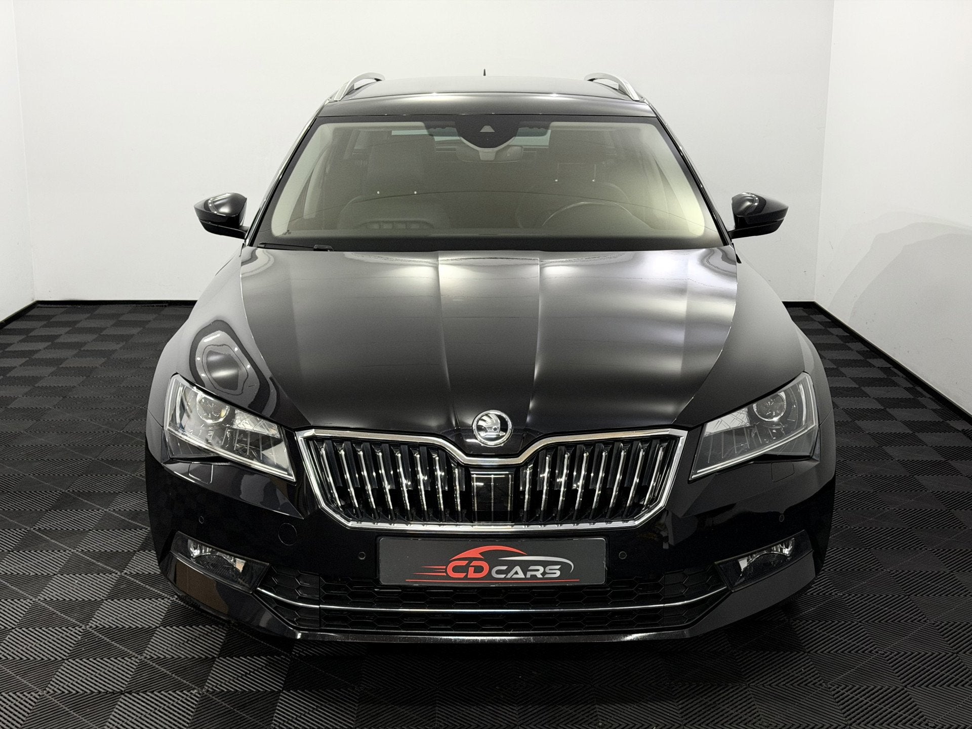 Skoda Superb Combi 1.4 TSI ACT Sportline Business Leder, Par, 730 kg, Gebruikt, Euro 6, 4 cilinders