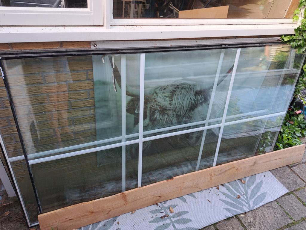 Gratis ramen, met roedeverdeling, Doe-het-zelf en Verbouw, Kozijnen en Schuifpuien, Gebruikt, Raamkozijn, 75 tot 150 cm, Hout