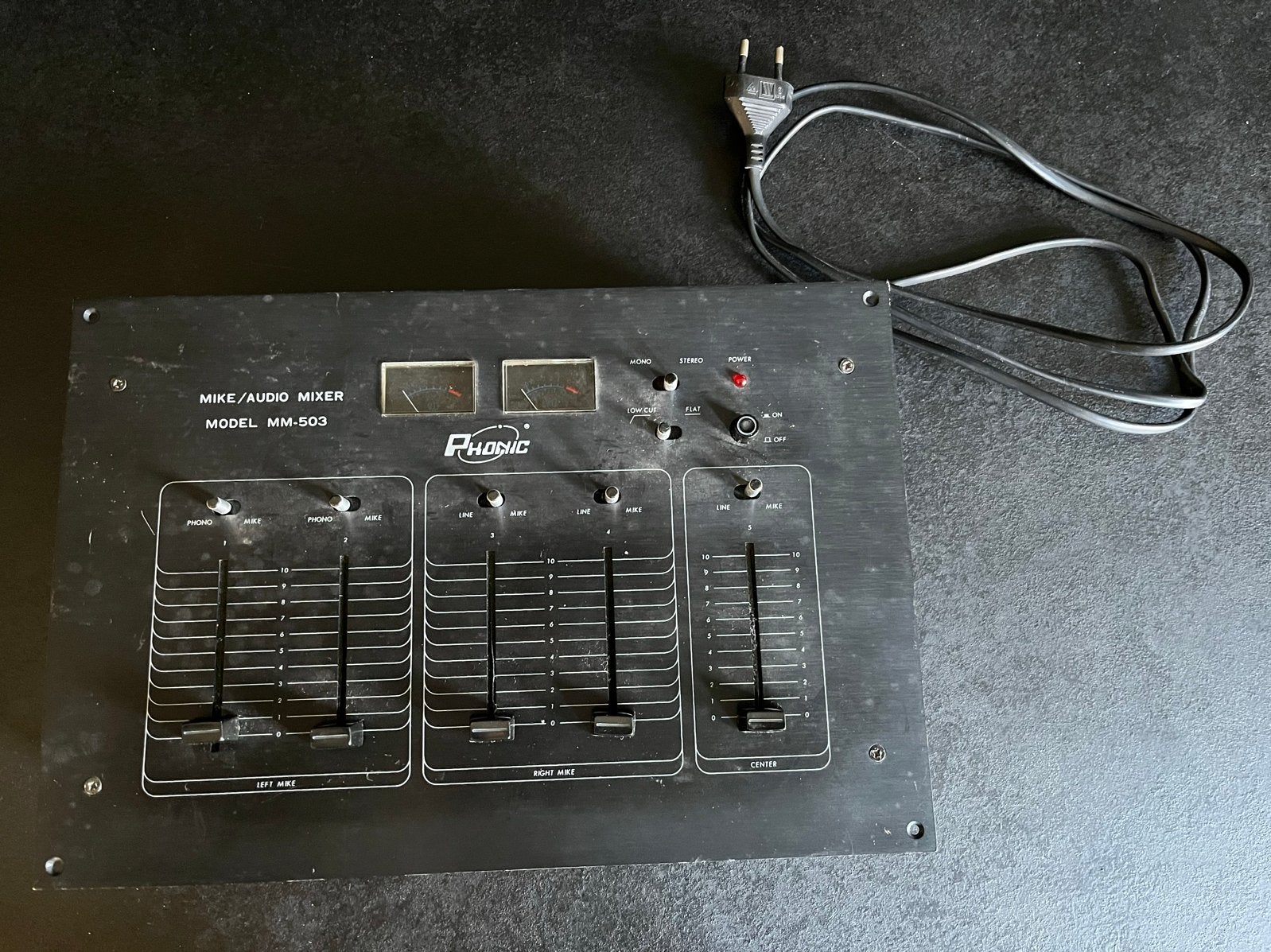 Phonic MM-503 Mike/Audio Vintage Mixer mengpaneel, Muziek en Instrumenten, Ophalen of Verzenden, Gebruikt, 5 tot 10 kanalen, Microfooningang