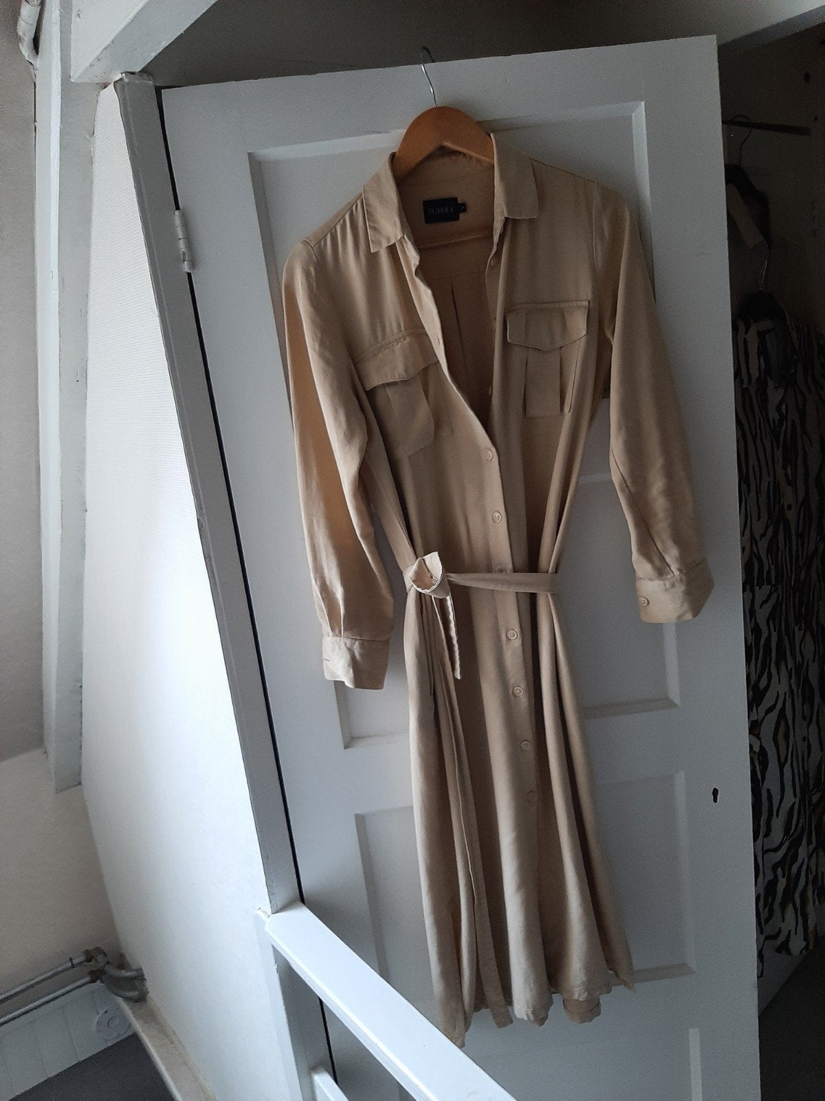 Purdey jurk zandkleur 36/38, Ophalen of Verzenden, Zo goed als nieuw, Maat 36 (S), Beige