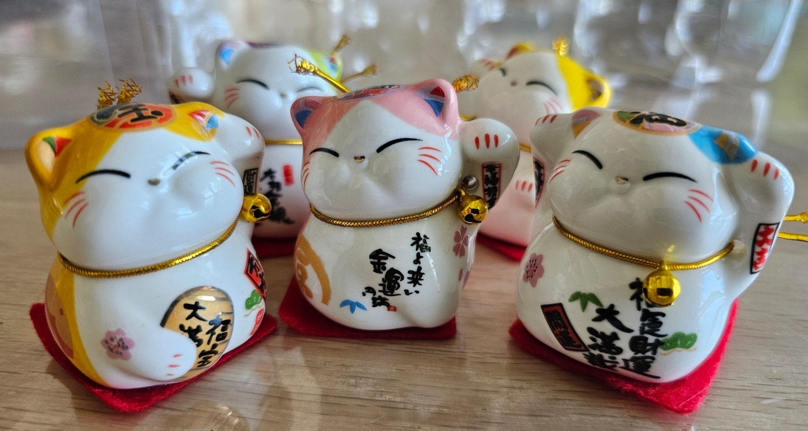 Set van 5 Maneki Neko gelukskatjes - lucky cat- Nieuw, Ophalen of Verzenden, Nieuw