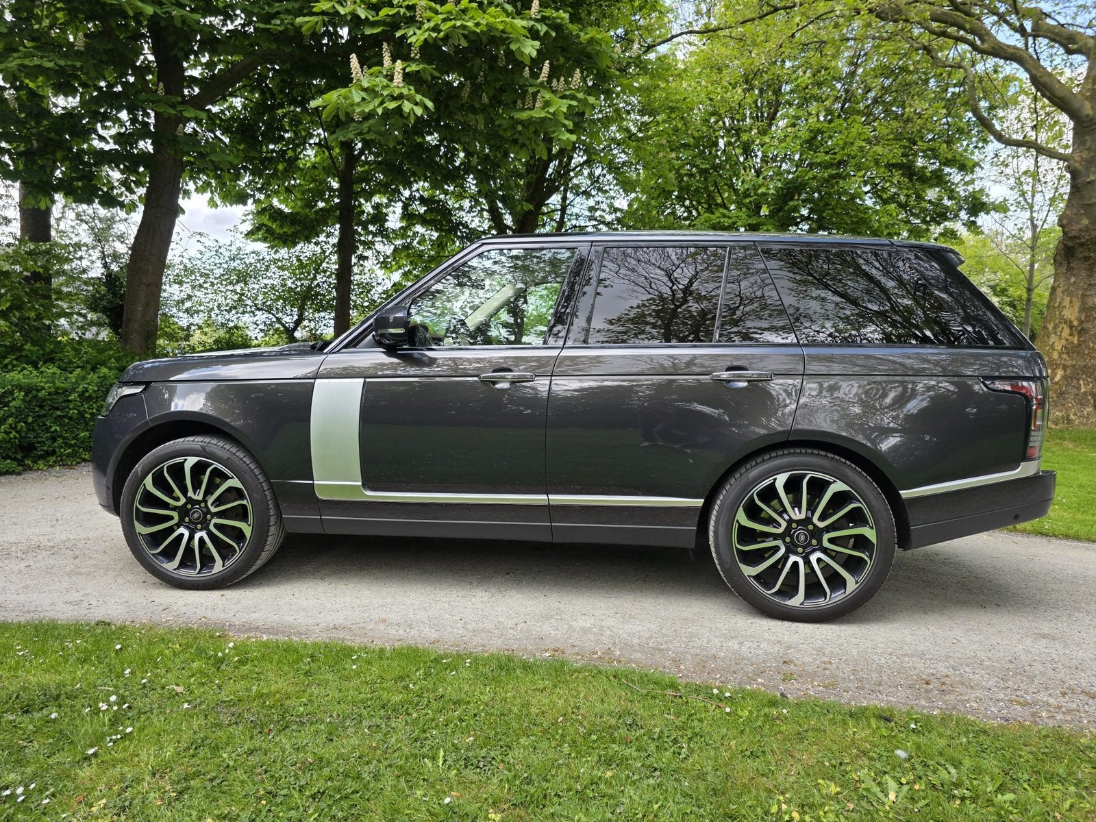 Rangerover 4.4 Sdv8 2014 -autobiogr -historie - mooie kleur!, Auto's, Automaat, 313 €/maand, 8 cilinders, Bruin