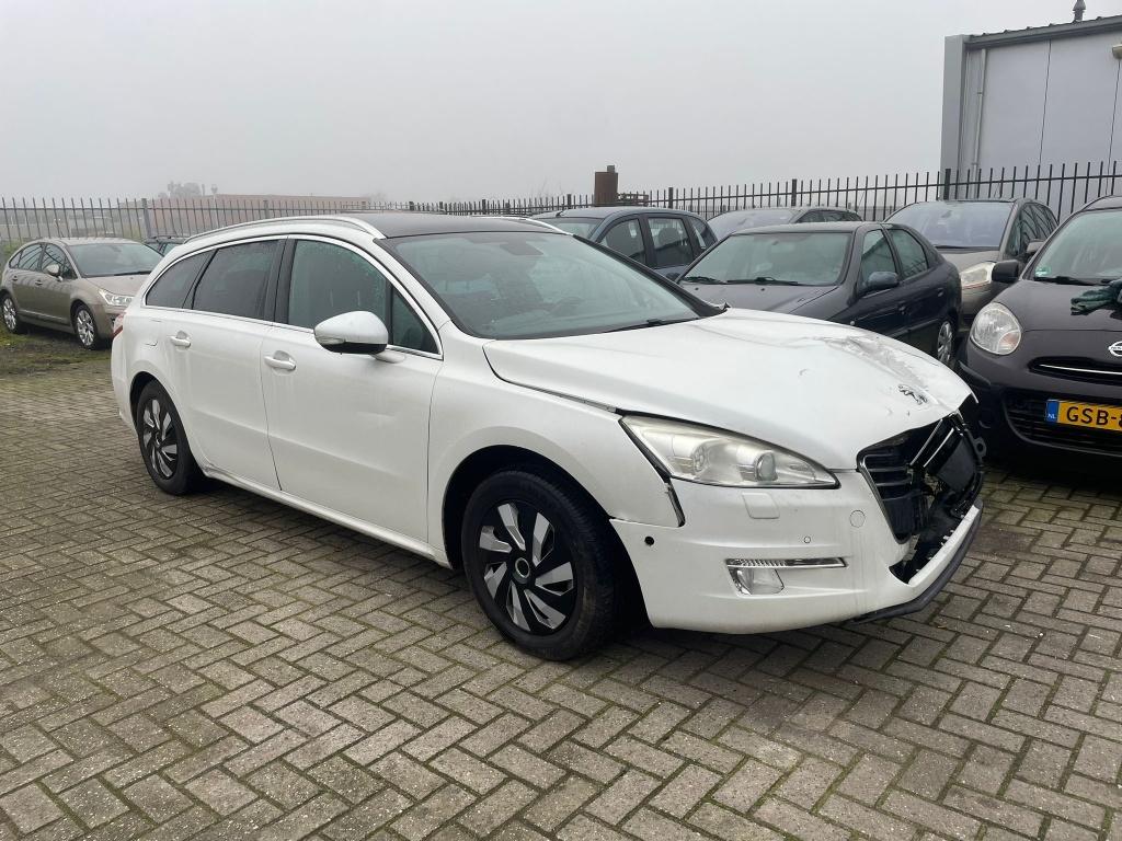 Peugeot 508 SW 1.6 e-HDi Blue| Schade! | Pano| EXPORT, Auto's, Euro 5, Stof, Gebruikt, Zwart