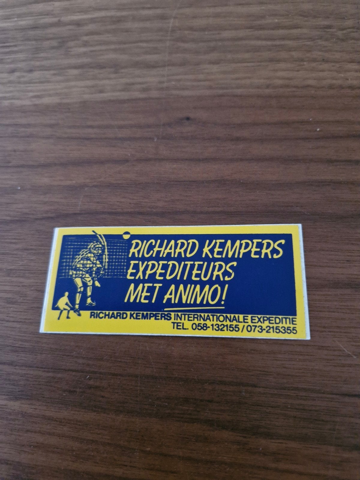 10975 Vintage sticker Richard Kempers Expeditie met Animo!, Verzamelen, Ophalen of Verzenden, Gebruikt, Bedrijf of Vereniging