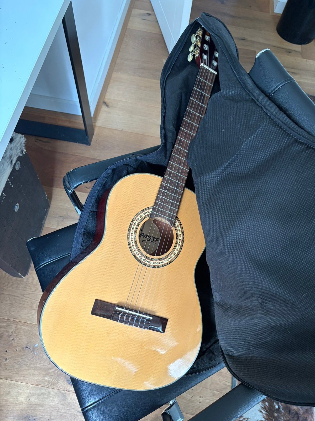 Gitaar. Nooit gebruikt, Ophalen of Verzenden, Zo goed als nieuw, Klassieke of Spaanse gitaar