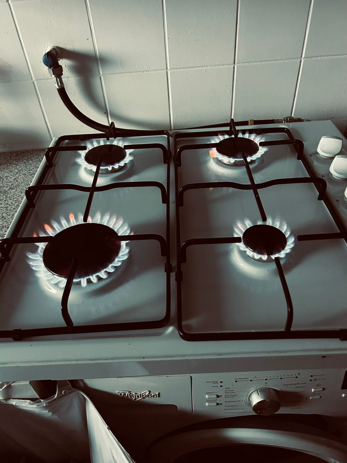 Goedewerkende ETNA gaskookplaat met vier kookzones, Witgoed en Apparatuur, Kookplaten, Ophalen, 4 kookzones, Zo goed als nieuw