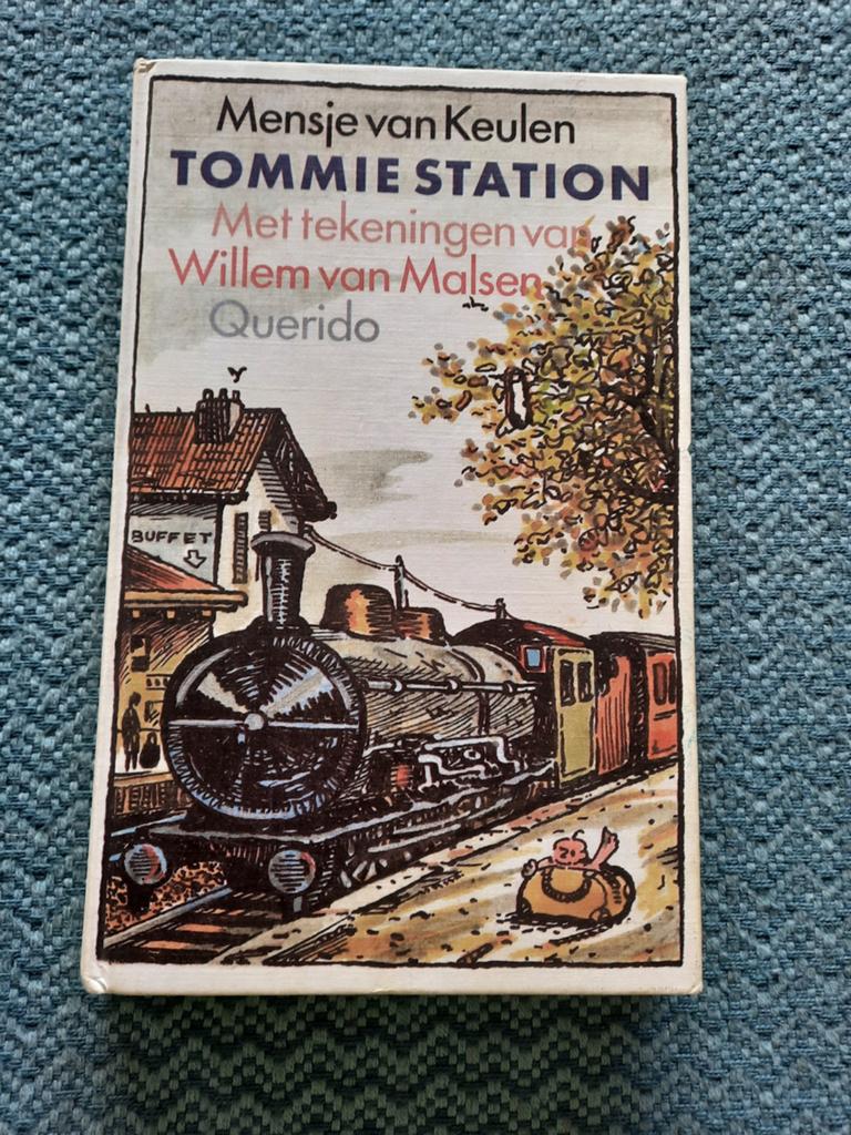 Tommie Station - Mensje van Keulen - Hardcover, Boeken, Ophalen of Verzenden, Gelezen, Fictie algemeen