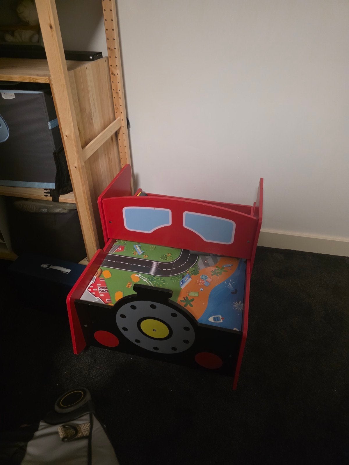Hape Opvouwbare Treintafel met Geluid en Licht, Ophalen, Zo goed als nieuw, Jongen of Meisje