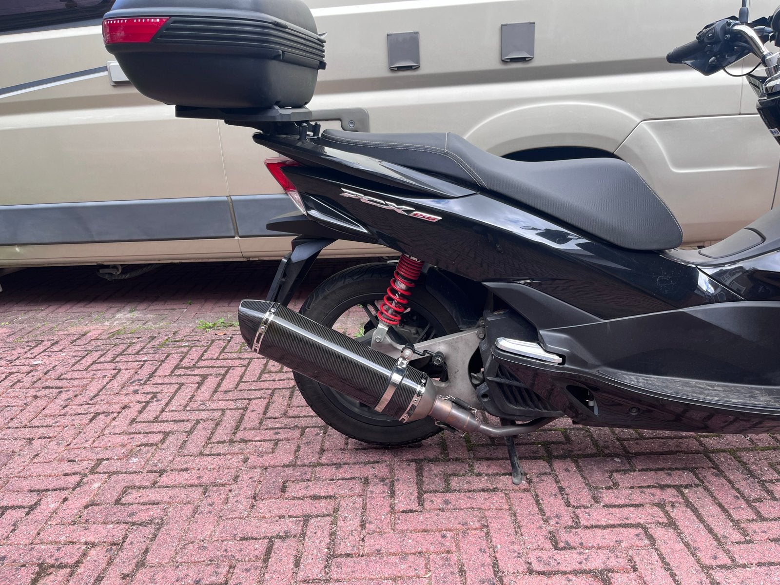 Akropovic look Sportuitlaat met extra db killer voorpijp, Ophalen of Verzenden, Gebruikt