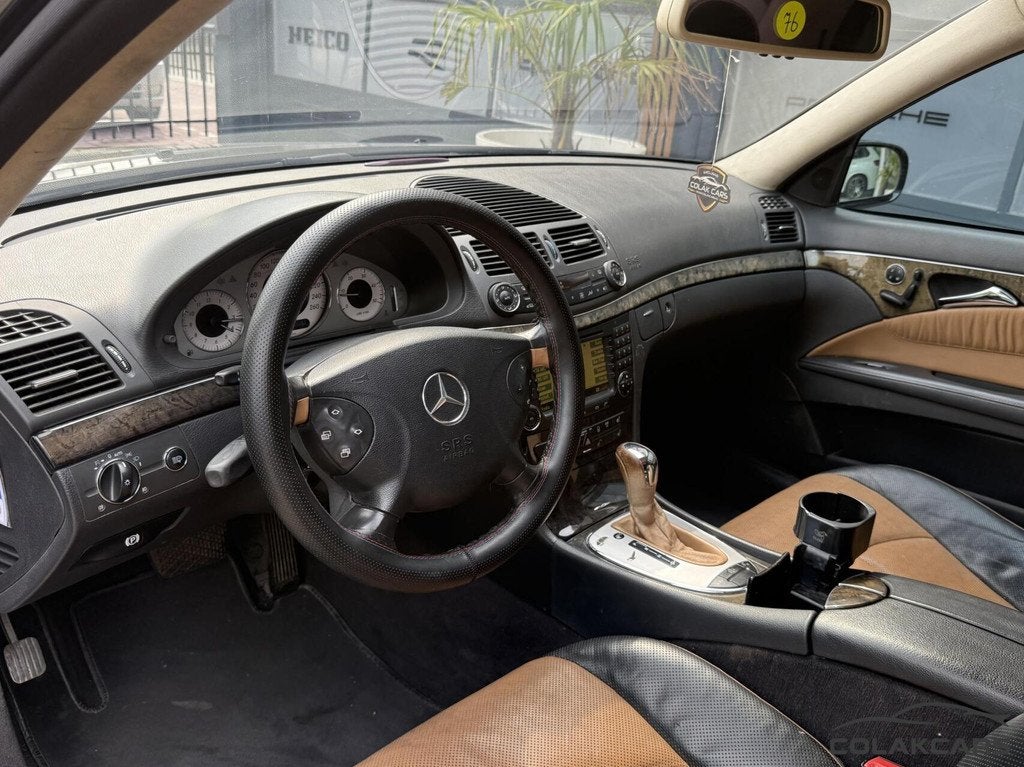 Mercedes E-klasse 320 CDI AMG Avantgarde|Pano|Designo|BOMVOL, Auto's, Automaat, Achterwielaandrijving, Gebruikt, 197 €/maand