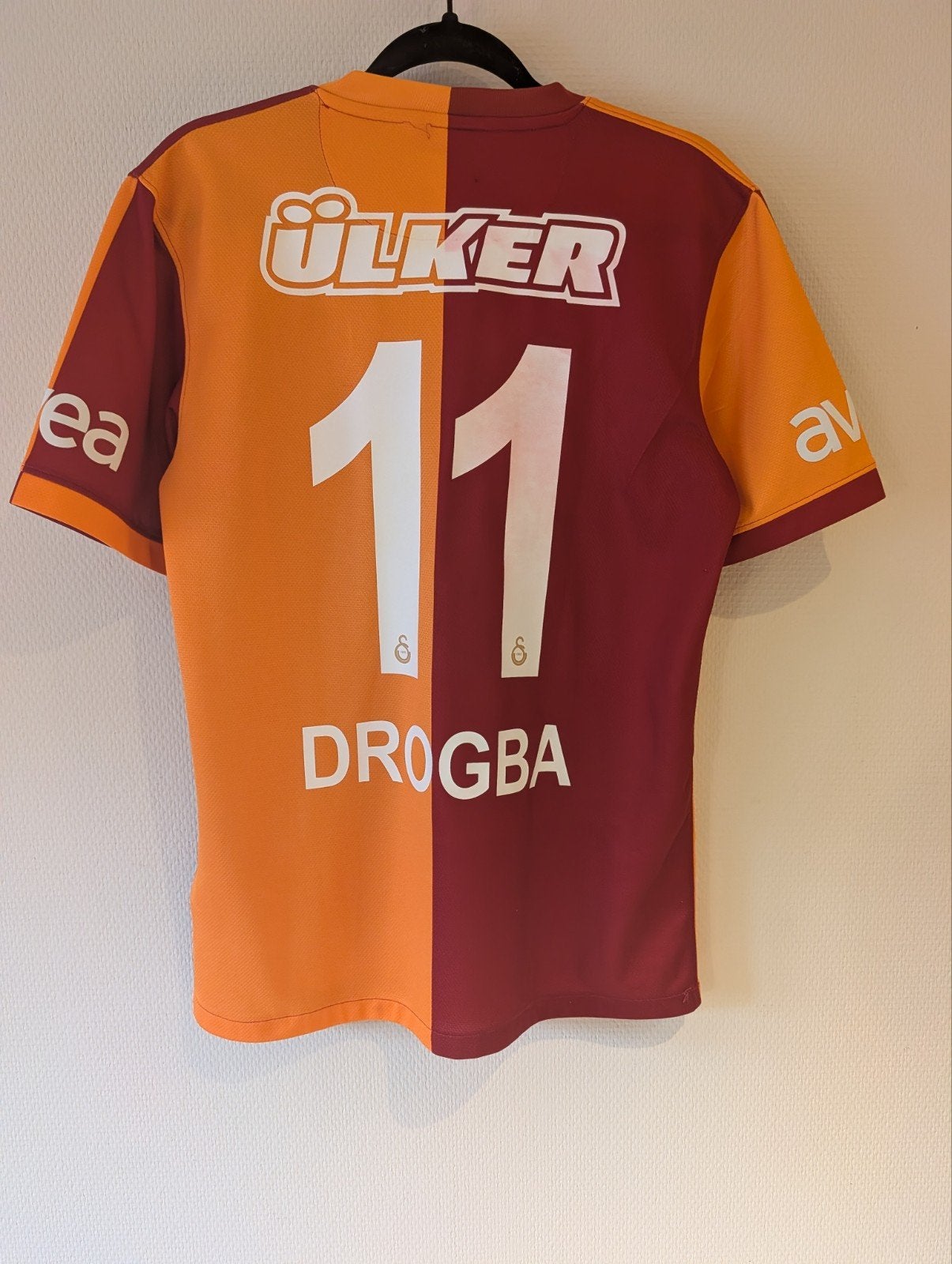 Galatasaray 2013/2014 Home #11 Didier Drogba Size M, Verzenden, Gebruikt, Buitenlandse clubs, Shirt