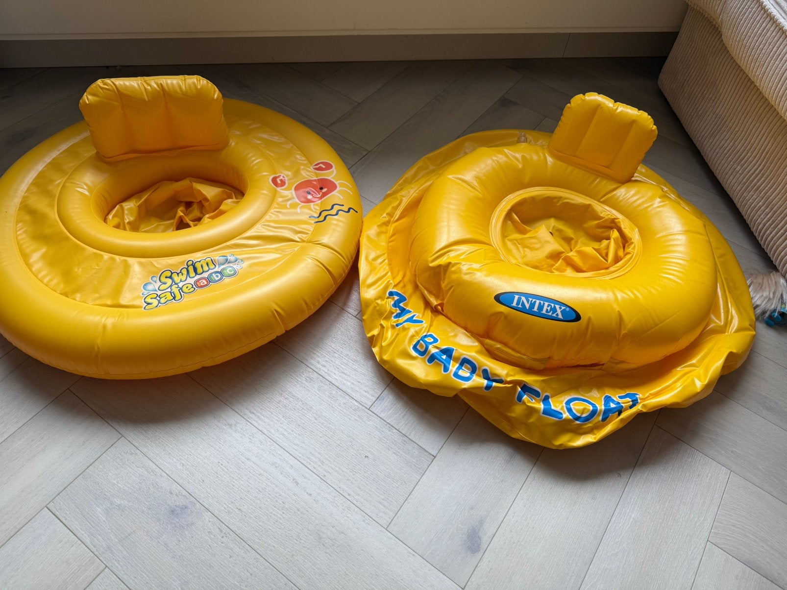 Intex baby float, Ophalen, Zo goed als nieuw, Jongetje of Meisje, Zwem-accessoire