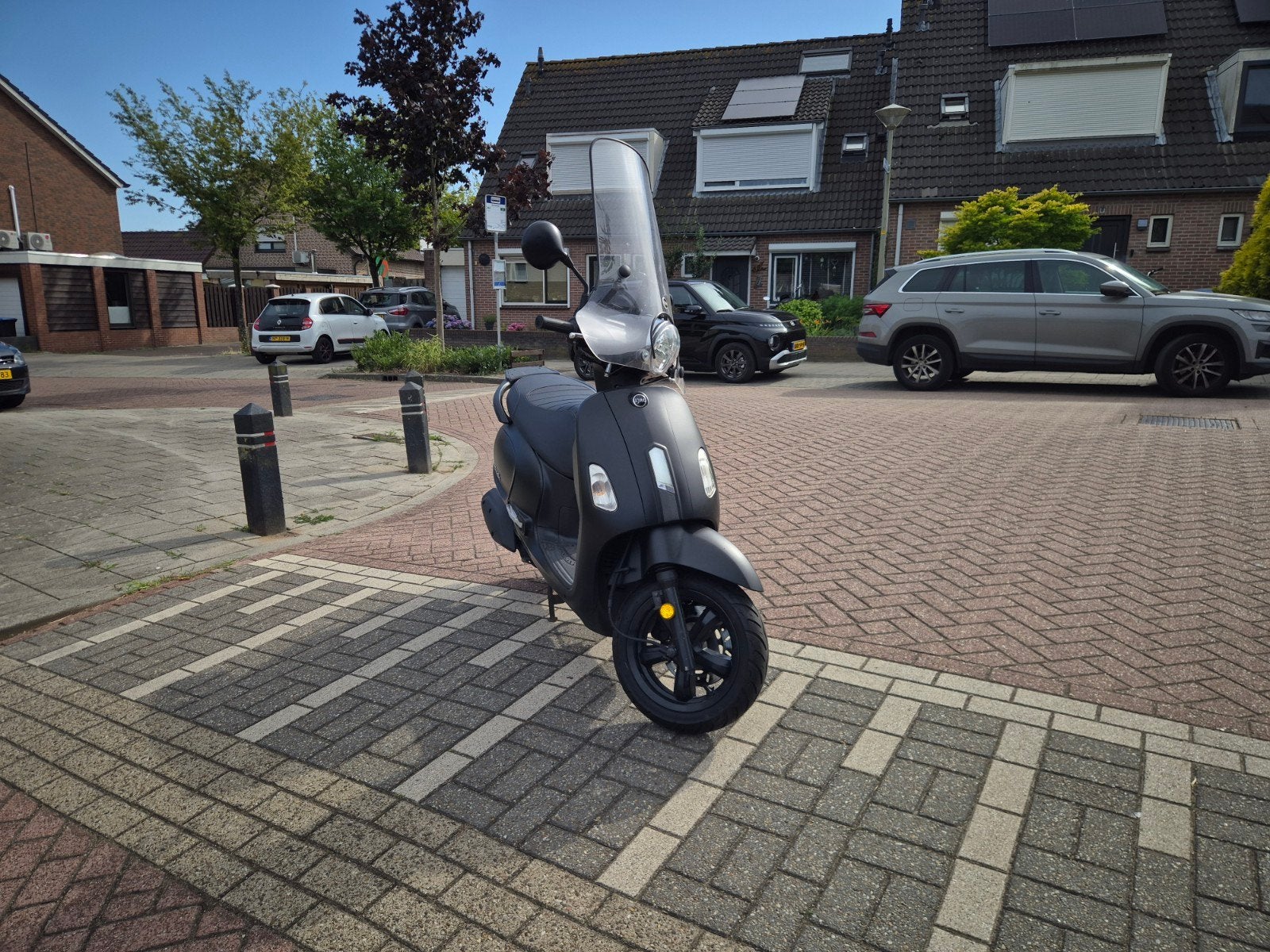 Sym Fiddle 7k gelopen met begrenzer en afstandsbediening, Ophalen of Verzenden, Zo goed als nieuw, Benzine, Fiddle