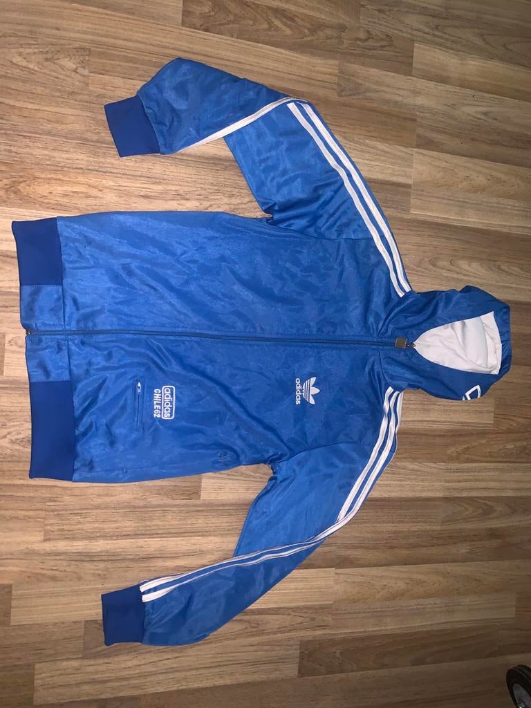 Vintage blauw adidas traningsvestje mt s, Kleding | Heren, Sportkleding, Ophalen of Verzenden, Zo goed als nieuw, Blauw, Algemeen
