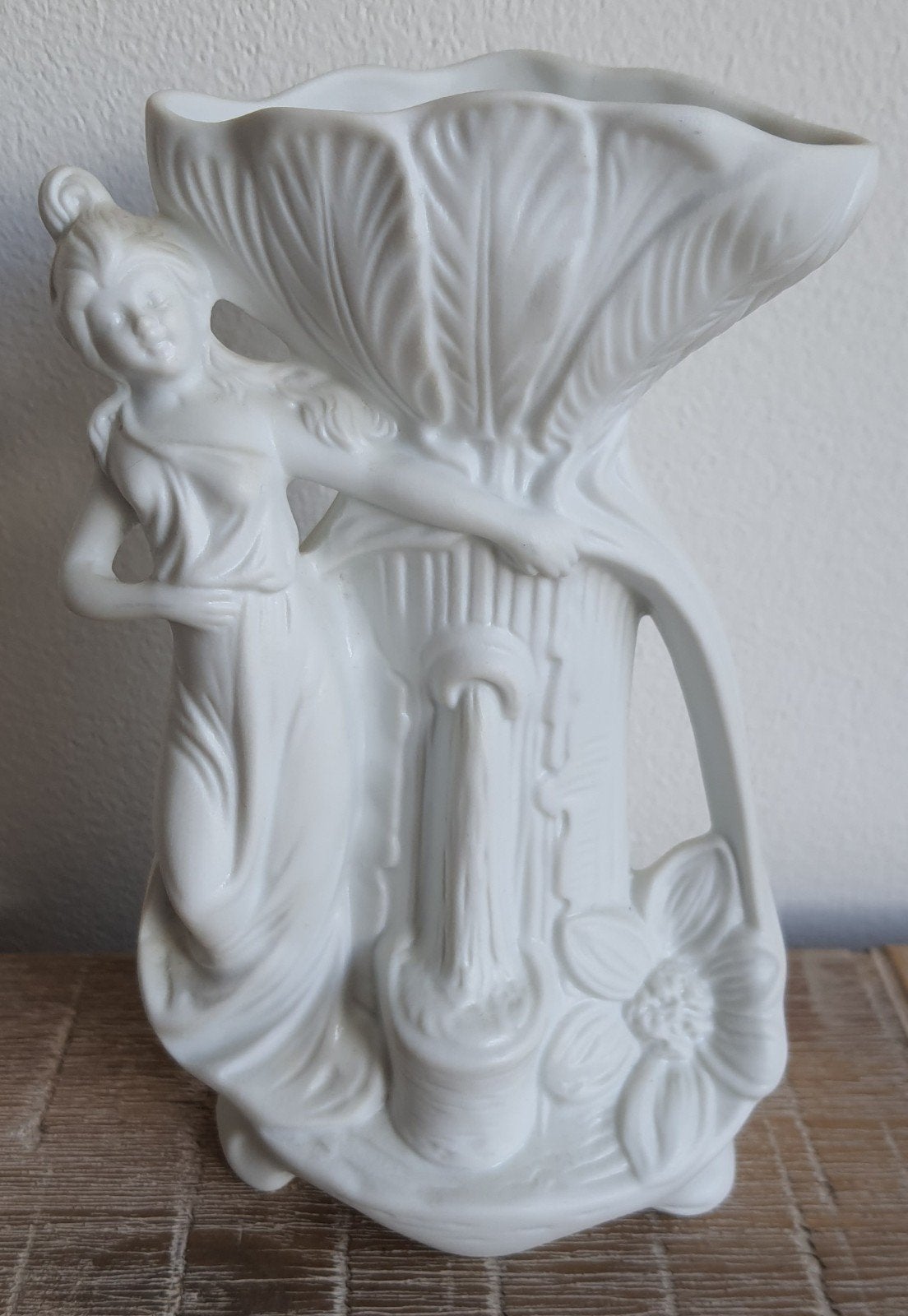 Goebel Bisque Porselein Art Nouveau Vaas met nimf, Antiek en Kunst, Ophalen of Verzenden
