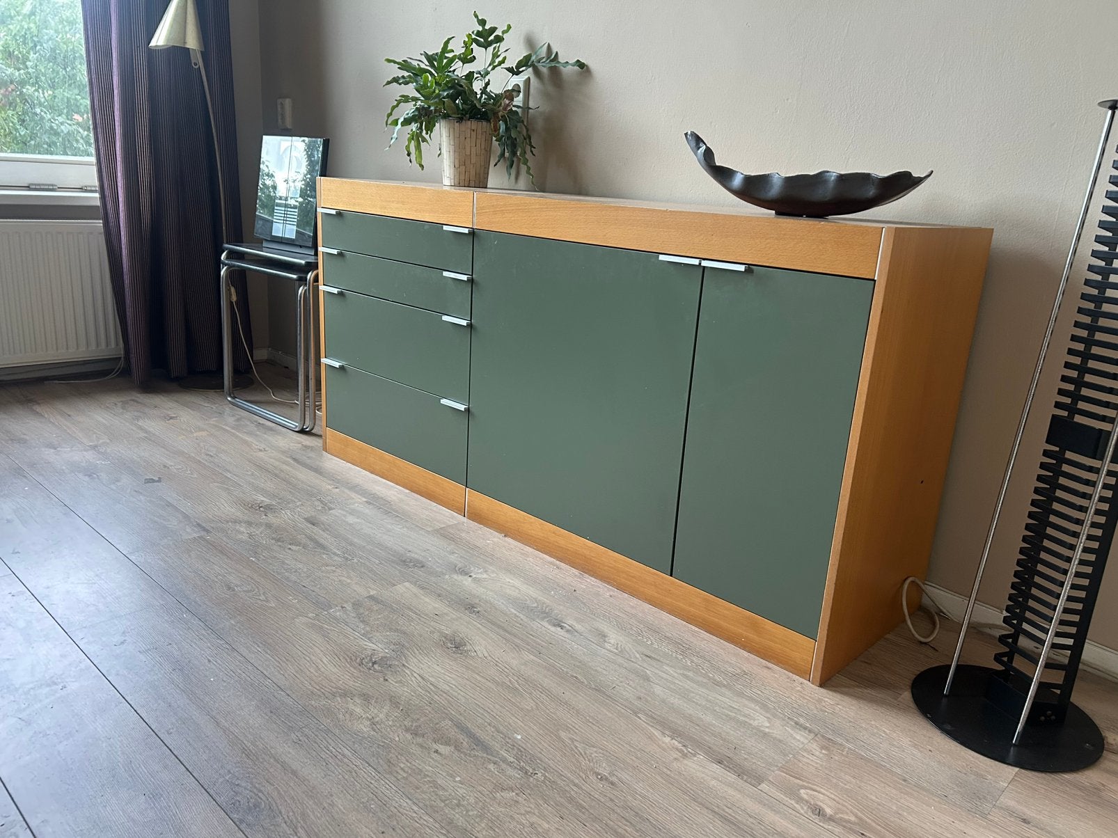 Vintage dressoir (pastoe), Huis en Inrichting, Kasten | Dressoirs, Ophalen, Zo goed als nieuw, 25 tot 50 cm, 150 tot 200 cm