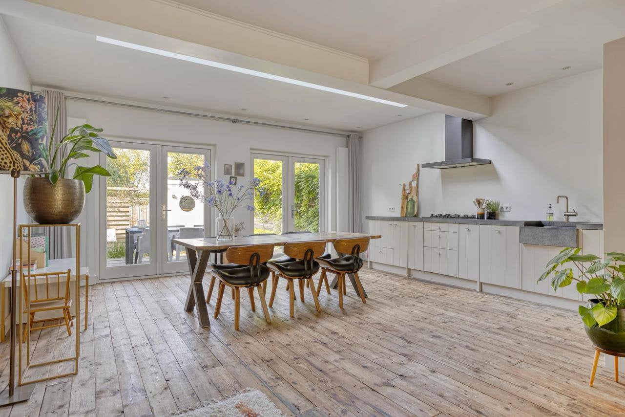 *Karakteristieke grenen houten vloer ~56m2*, Bruin, Zo goed als nieuw, 50 tot 75 m², Ophalen