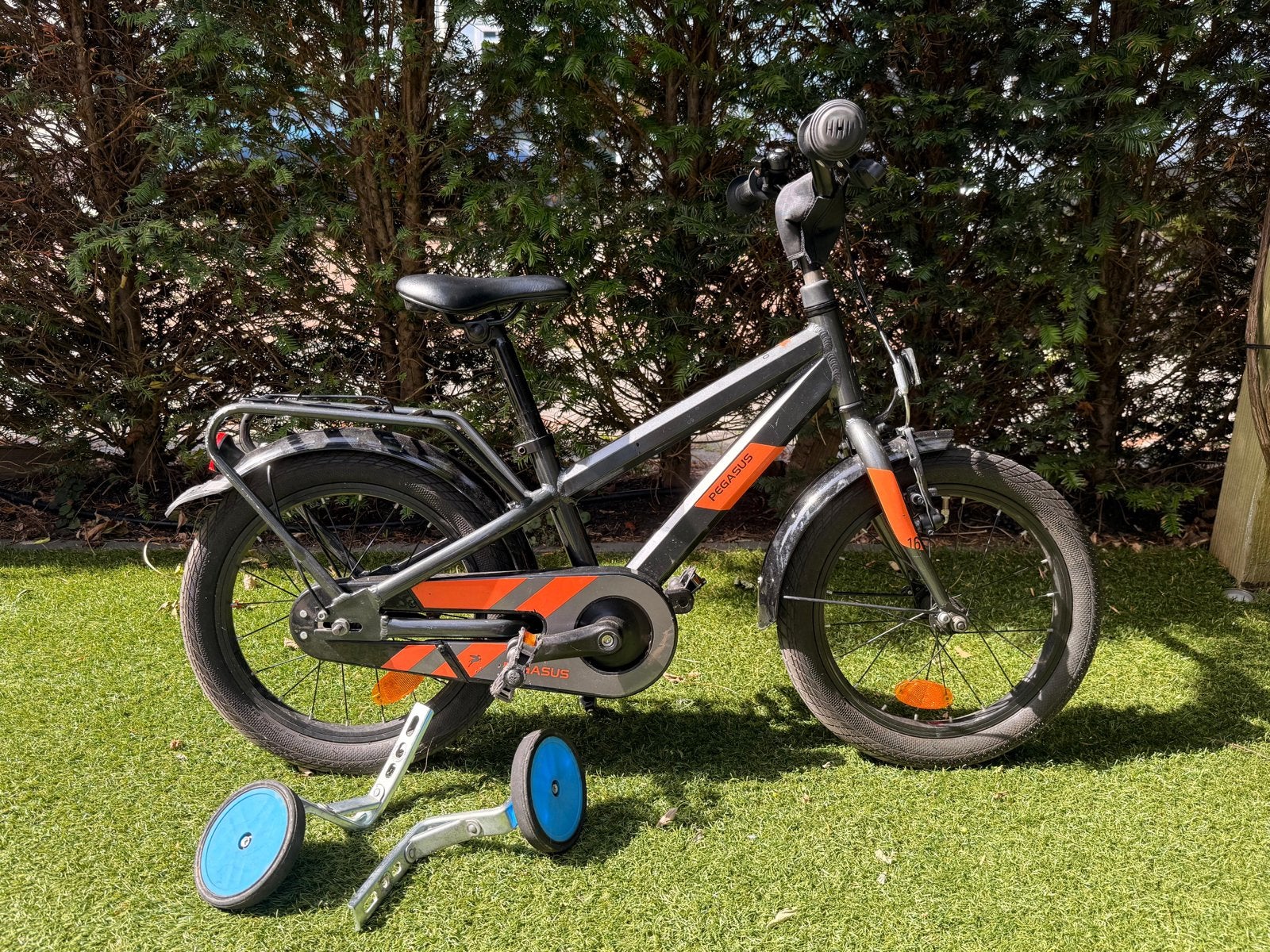 Pegasus Kinderfiets 16 inch met zijwieltjes, Fietsen en Brommers, Ophalen, Zijwieltjes, Velgrem, 16 tot 20 inch