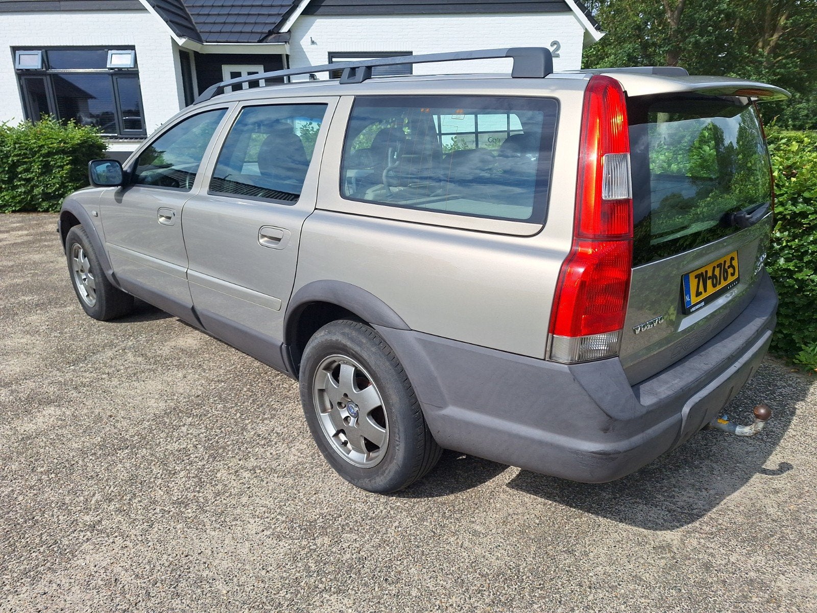 Volvo XC70 2.5 T AWD Geartronic 2003 Bruin, Auto's, Automaat, 1800 kg, Bruin, XC70