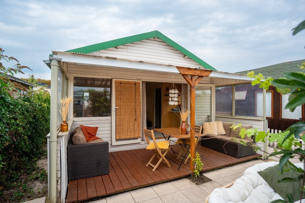 Instapklaar vakantiehuisje Hoek van Holland, vlak bij strand, Huizen en Kamers, Verkoop zonder makelaar, Chalet, 1 slaapkamers
