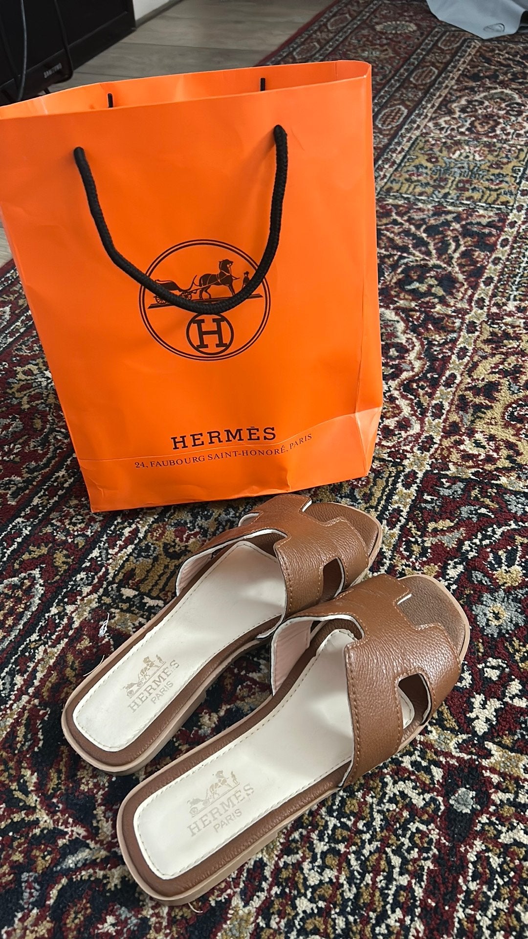 Hermes slippers vrouw maat 38, Ophalen of Verzenden, Zo goed als nieuw